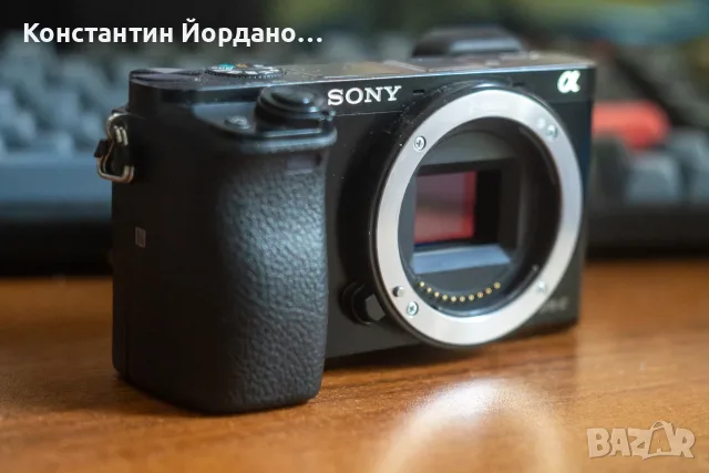 Sony A6000 + Sony E PZ 16-50mm f/3.5-5.6 OSS, снимка 4 - Фотоапарати - 55606698