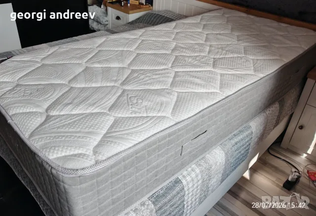 Продавам Двулицев Premium матрак Paradise Silk 90x200!, снимка 5 - Матраци - 55500009