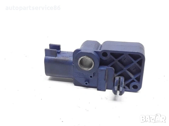 Сензор за удар преден ляв/десен за Volvo C30 1.6 TDI (2012) 31264410, снимка 2 - Части - 54855123