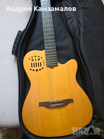 Godin Multiac Slim