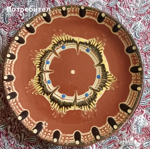 Шест броя керамични чинии, снимка 2 - Декорация за дома - 54145341