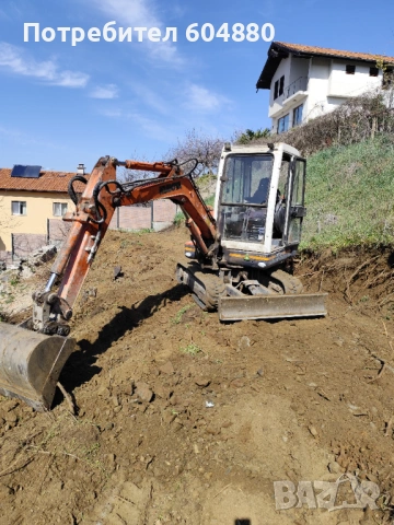 Услуги с мини багер 3т.с хидравличен чук