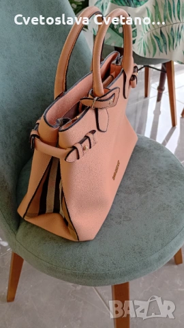 Дамска нова чанта , снимка 4 - Чанти - 54242104