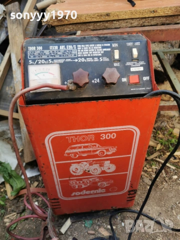 OLD BIG CHARGER 12V-24V ВНОС SWISS 1205261603L4, снимка 11 - Аксесоари и консумативи - 54520209