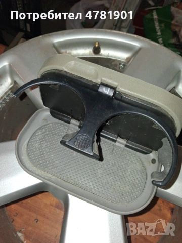 Volkswagen T4 стойка за напитки