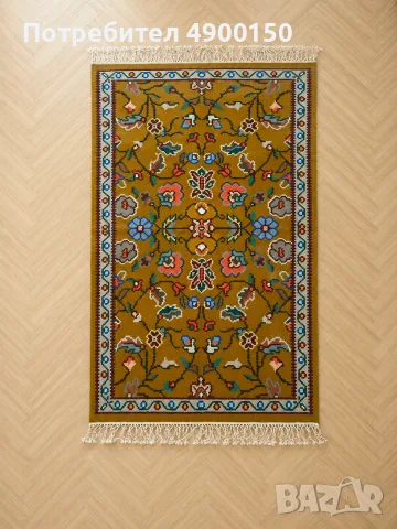Много красив котленски килим 
