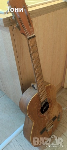 Акустична китара, снимка 2 - Китари - 55142922