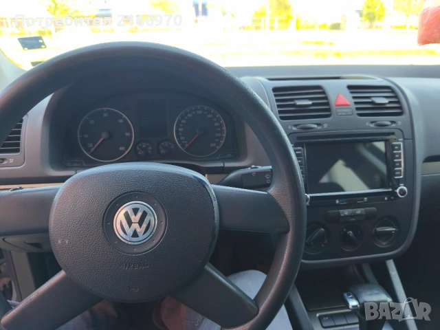 VW Golf 1.9 TDI Автомат 2004, снимка 16 - Автомобили и джипове - 54326573