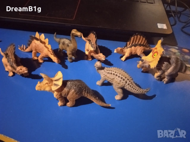 Лот от 15 гумени динозавъра – „Jurassic park“ у дома!, снимка 4 - Играчки за стая - 54323990