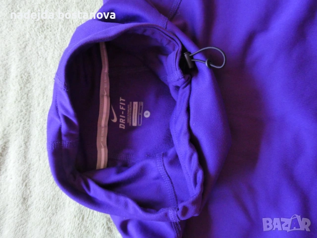 продавам дамска блуза за спорт в лилаво,марка nike,размер s, снимка 3 - Блузи с дълъг ръкав и пуловери - 54134038