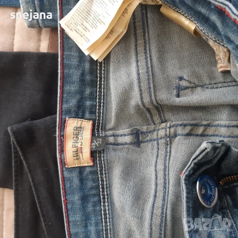 Levi's, Tommy Hilfiger, дамски дънки, снимка 3 - Дънки - 54733328