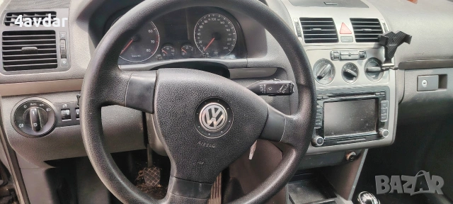 VW ТАУРАН 1.4 TSI, снимка 6 - Автомобили и джипове - 55249147