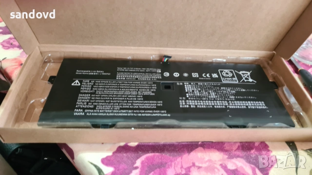 Страхотен лаптоп LENOVO YOGA 910-13IKB  цена 390евро, снимка 8 - Лаптопи за дома - 54149502