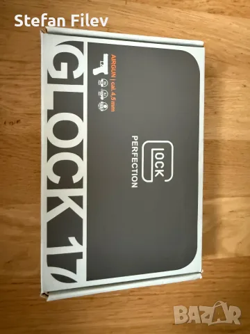 Въздушен пистолет Glock 17 Blowback