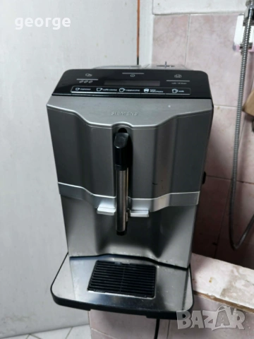 Кафемашина Siemens EQ.3 s 300 - напълно автоматична, снимка 7 - Кафемашини - 54344456
