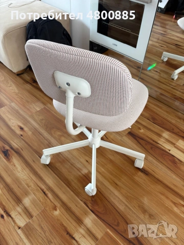 Офис стол IKEA, снимка 2 - Столове - 54238327