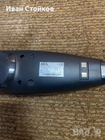 Безкабелна прахосмукачка AEG QX8, снимка 5 - Прахосмукачки - 54364836