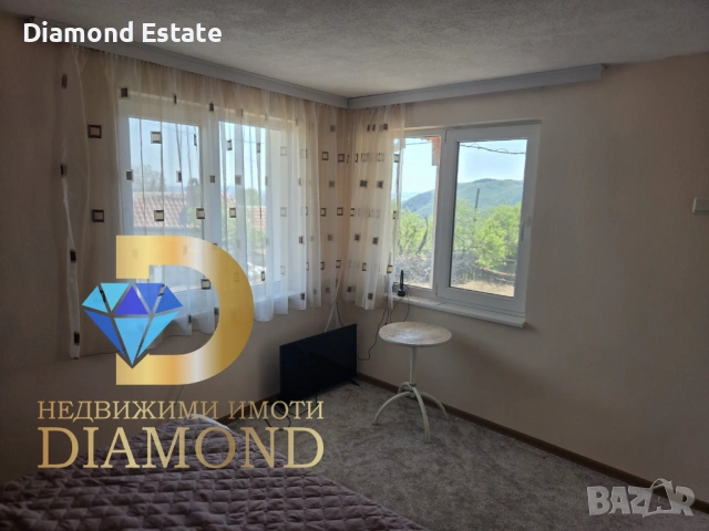 Двуетажна къща в село Димовци, общ. Гурково, снимка 9 - Къщи - 54440042