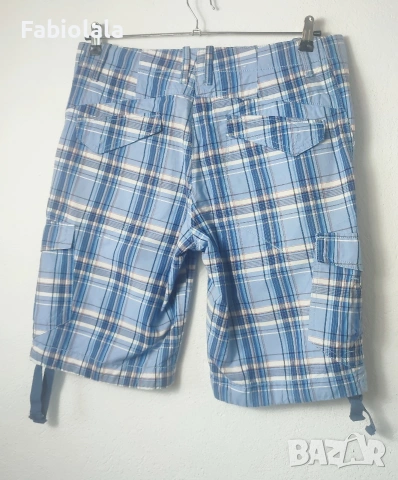 Hugo Boss short pants 48, снимка 3 - Къси панталони - 55200819