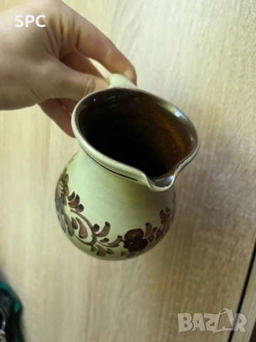 Керамична каничка , снимка 2 - Антикварни и старинни предмети - 54582815