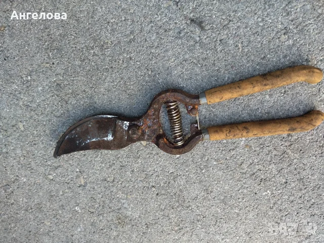 Лозарски ножици, снимка 2 - Градински инструменти - 53461157