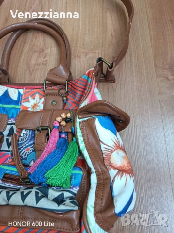 DESIGUAL Чанта  - лятна, цветна и атрактивна, снимка 4 - Чанти - 54725312