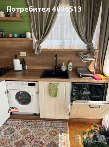 ПРОДАВАМ Каравана “Чайка” Арапя Къмпинг Джой, снимка 5 - Каравани под наем - 55407880