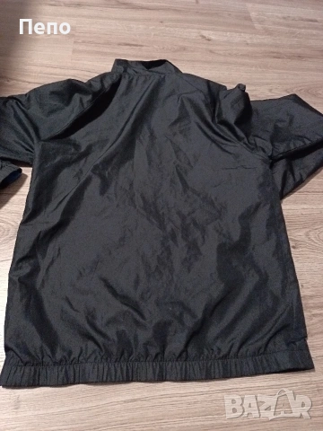 Горнище Nike, снимка 3 - Спортни дрехи, екипи - 54658435