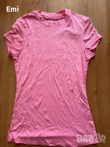 Дамски тениски размери S/M, снимка 4 - Тениски - 54374358