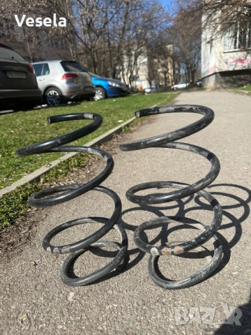 Понижаващи предни пружини за BMW E60
