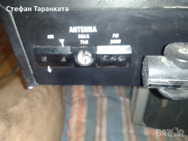Радио тунер WEGA нов внос Германия работещ, снимка 4 - Радиокасетофони, транзистори - 55253743