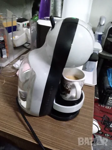 Кафемашина за капсули Dolce Gusto, снимка 6 - Кафемашини - 55683377