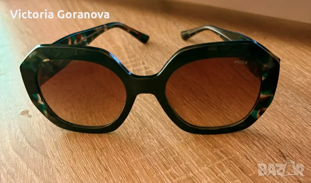Оригинални дамски слънчеви очила MEXX