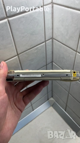 Modded PSP 1000 Champagne Gold 64GB 75+ games, снимка 4 - PlayStation конзоли - 54894946