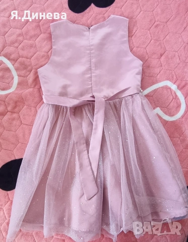 Официални рокли за момиченце 6-7г, снимка 4 - Детски рокли и поли - 54354710