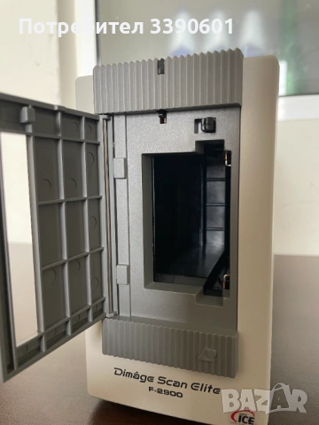 Minolta Dimage Scan Elite F-2900 скенер за 35мм фото филм, снимка 9 - Принтери, копири, скенери - 54105045