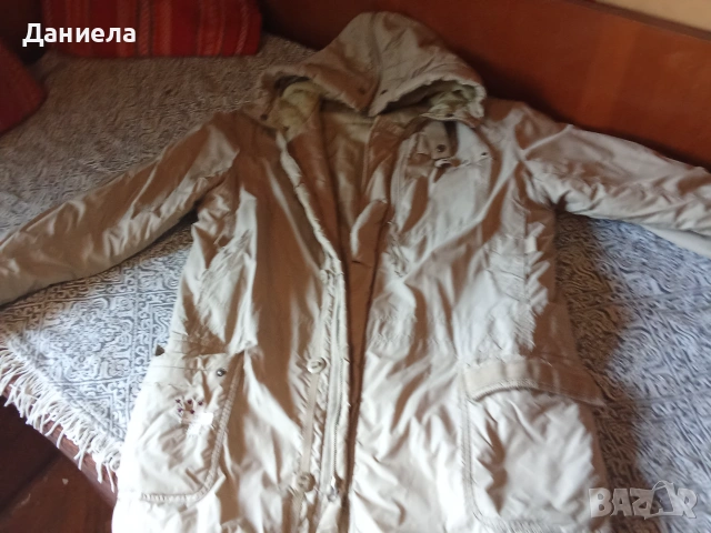 Продавам мъжко зимно яке, снимка 5 - Якета - 55136835
