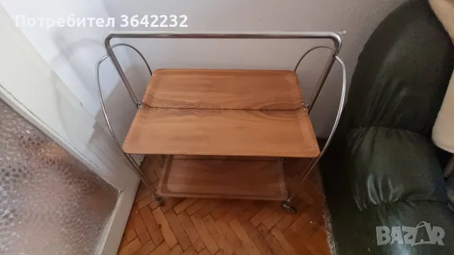  Помощна масичка на колела. 