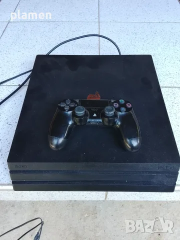 Продавам PS4 PRO, снимка 3 - PlayStation конзоли - 55671442