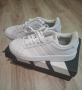 Спортни бели кецове Adidas , снимка 1