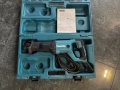 Продавам електрически саблен трион Makita, снимка 2
