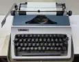 Пишеща машина Ерика,работеща,наличен и куфара към нея, снимка 5