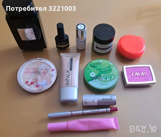 Колекция гримове, декоративна козметика