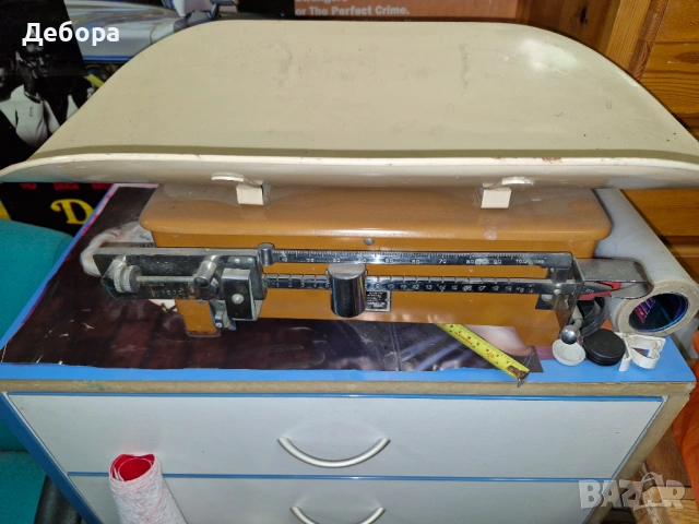 Ретро бебешка везна