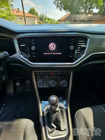VW T-ROC 1.6 TDI, снимка 6 - Автомобили и джипове - 55604346