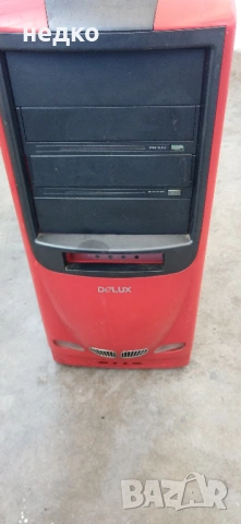 Продавам КУТИЯ DELUX