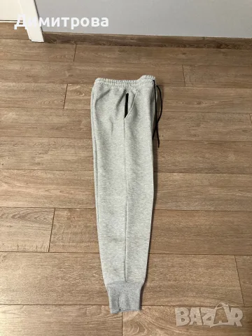 Дамско долнище Nike, снимка 3 - Спортни екипи - 55424559
