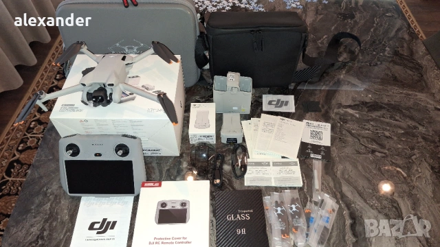 DJI Mini 3 Fly More Combo (DJI RC), снимка 11 - Дронове и аксесоари - 54373312