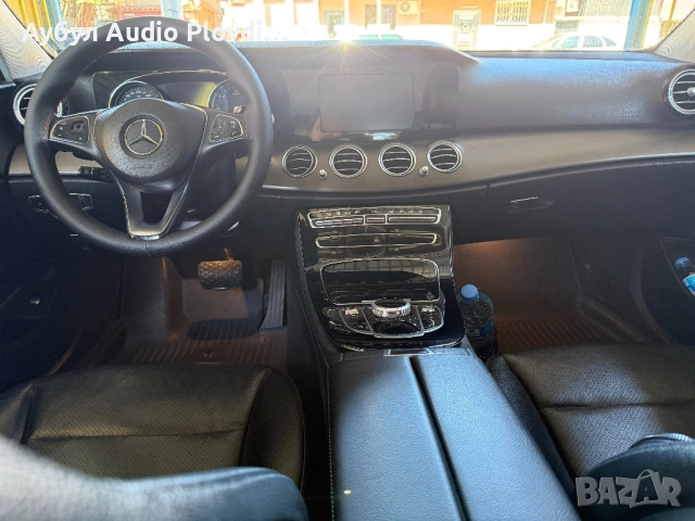 Mercedes E-200D W-213 9Tronic , снимка 16 - Автомобили и джипове - 53683534