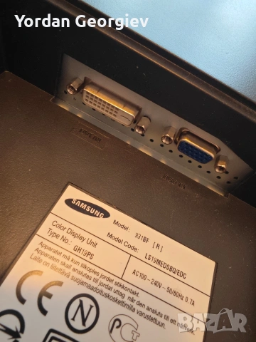 монитор Samsung SyncMaster 931BF 19', снимка 3 - Монитори - 54298200
